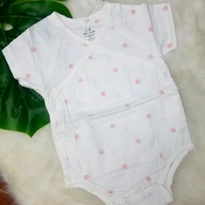 Aden + Anais Bodysuit Size 9-12 Months